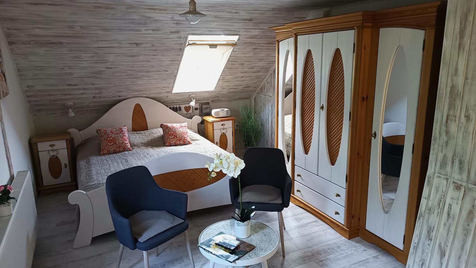 T.H.Ny Village Inn Cottage Tihany Eksteriør bilde